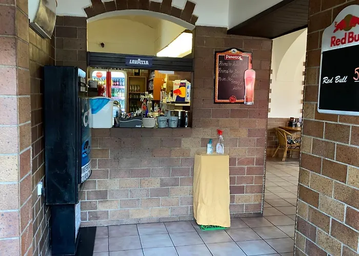 Restaurant Hana Barbara Gastro Sro 모텔 Ostretin